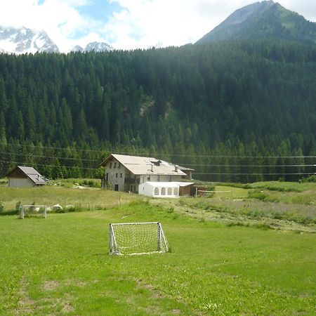 Chalet Rustico Bertolini Per Gruppi! Villa Vermiglio Buitenkant foto