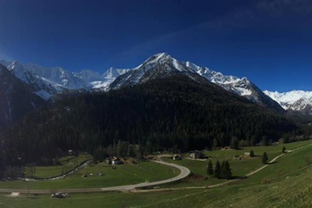Chalet Rustico Bertolini Per Gruppi! Villa Vermiglio Buitenkant foto