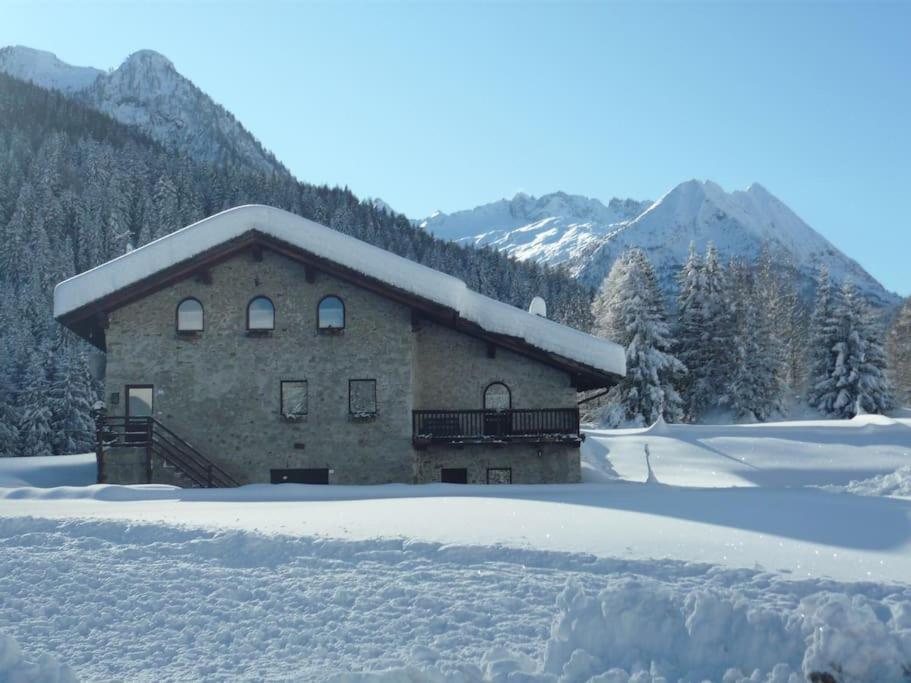 Chalet Rustico Bertolini Per Gruppi! Villa Vermiglio Buitenkant foto