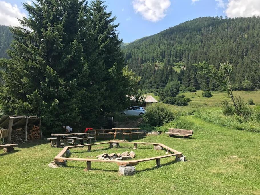 Chalet Rustico Bertolini Per Gruppi! Villa Vermiglio Buitenkant foto